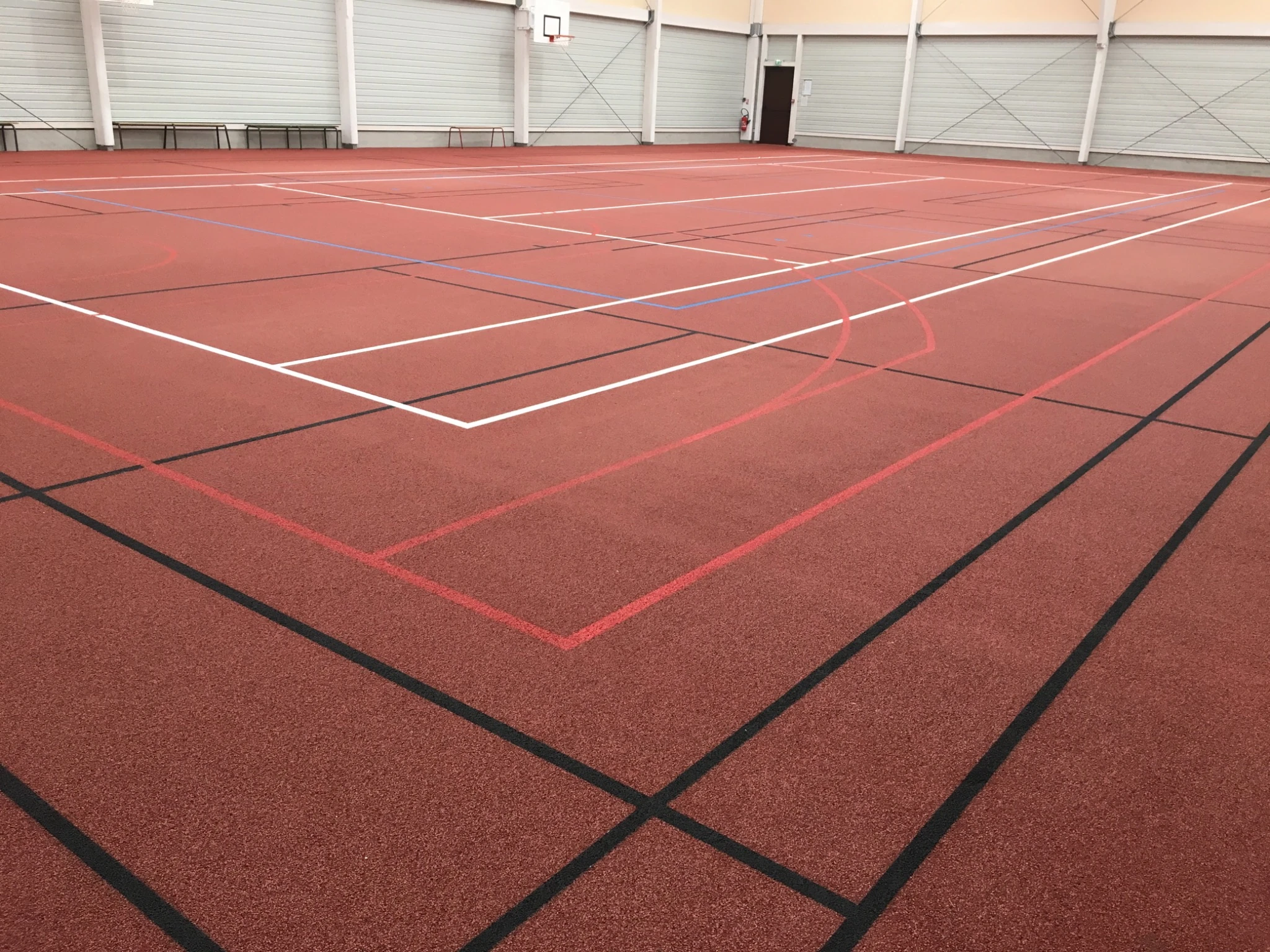 Sol souple amortissant coulé en caoutchouc EPDM pour sol de jeux d'enfants